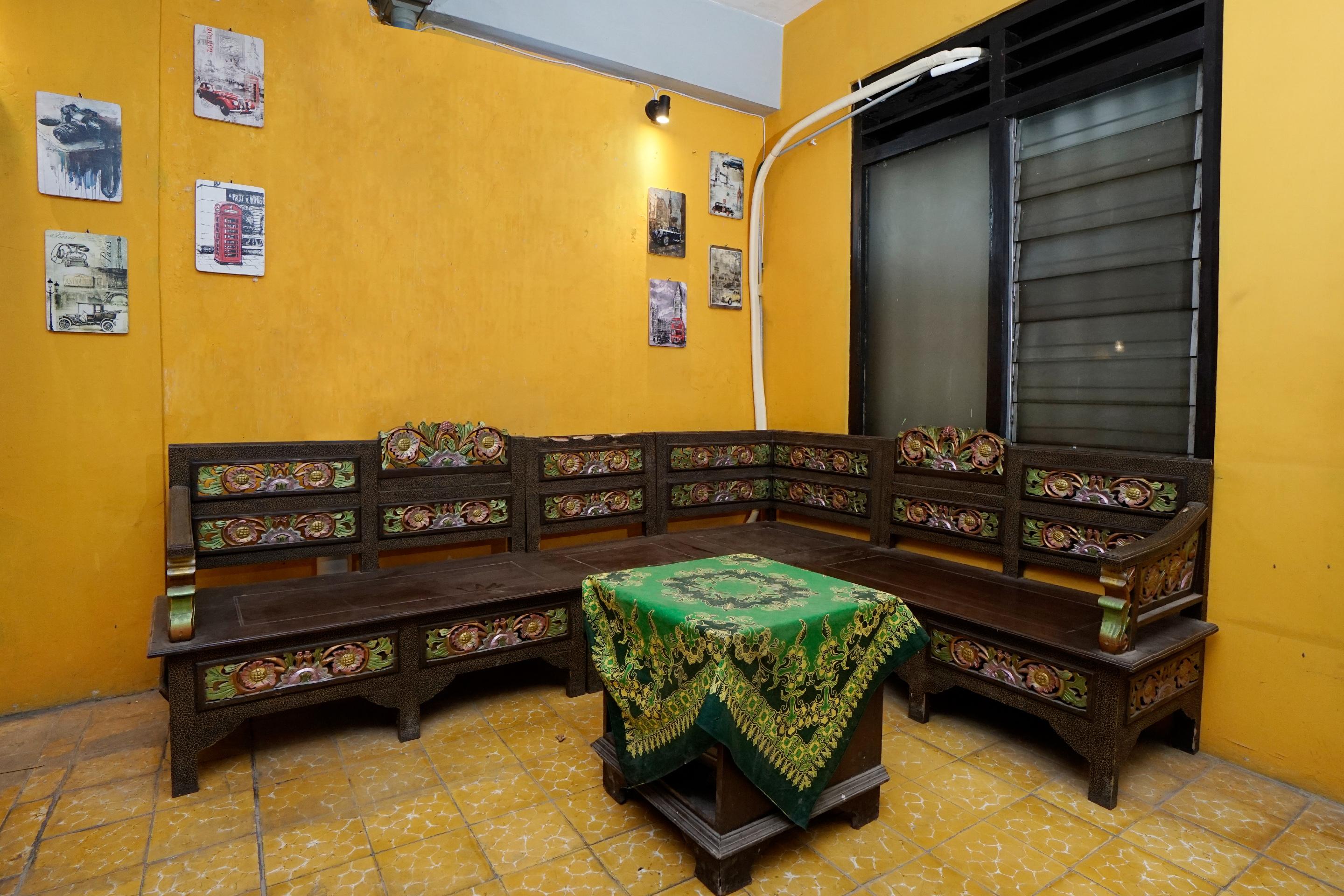 Hotel Pelangi Hs Ngabean Екстер'єр фото