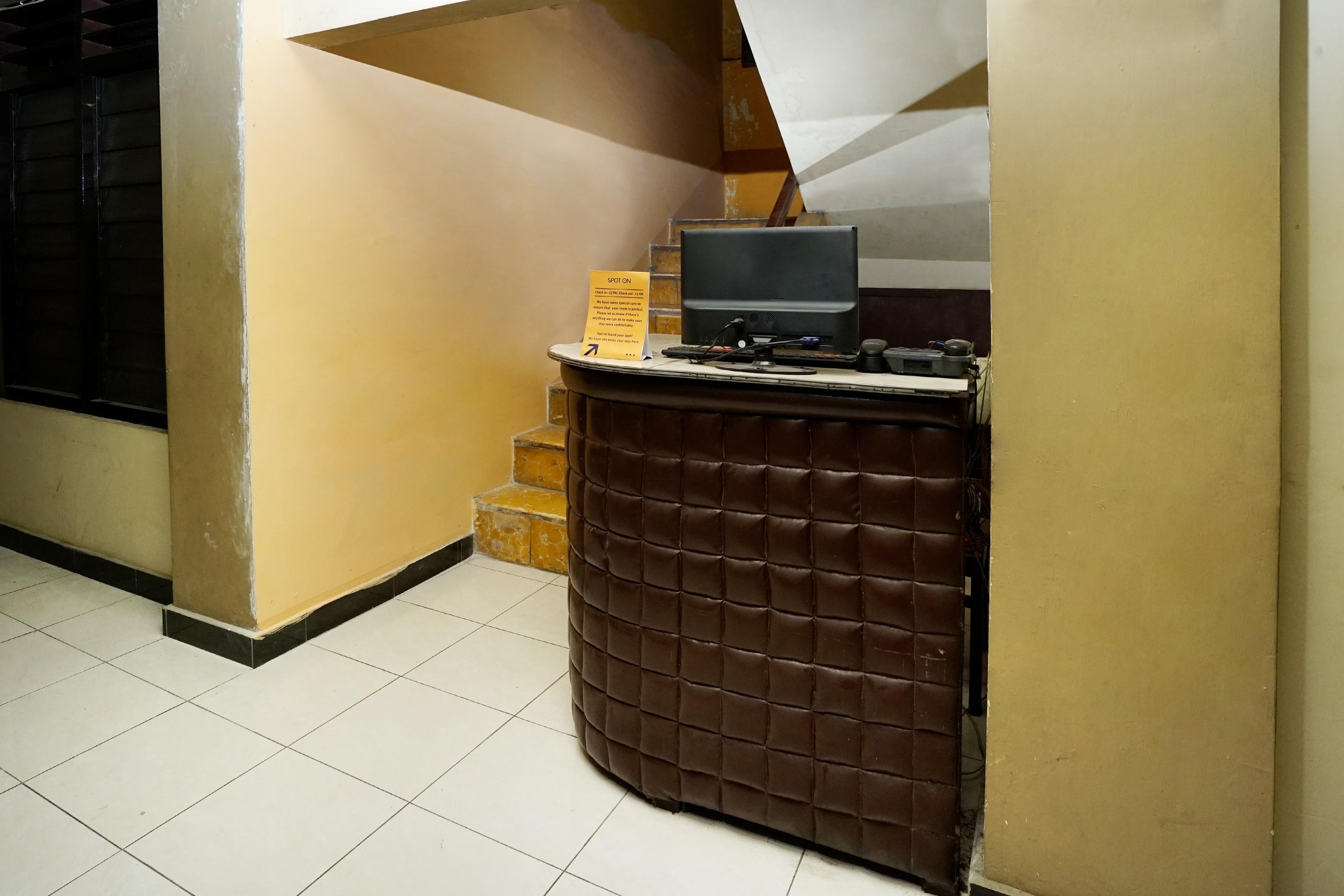 Hotel Pelangi Hs Ngabean Екстер'єр фото
