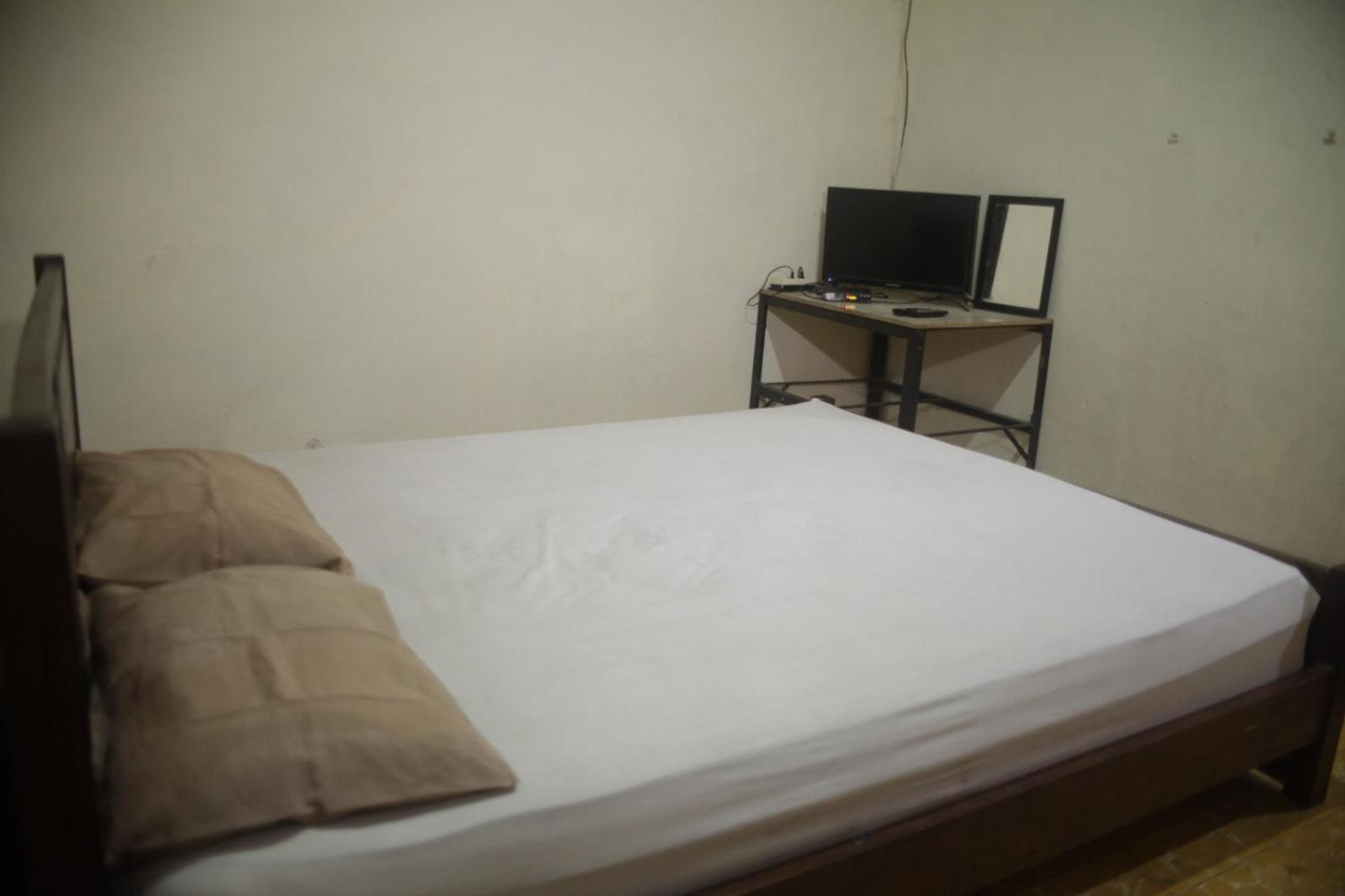 Hotel Pelangi Hs Ngabean Екстер'єр фото
