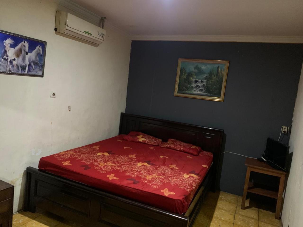 Hotel Pelangi Hs Ngabean Екстер'єр фото